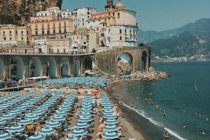 Self Drive with Stay in Amalfi and Capri Car and Digital Guide