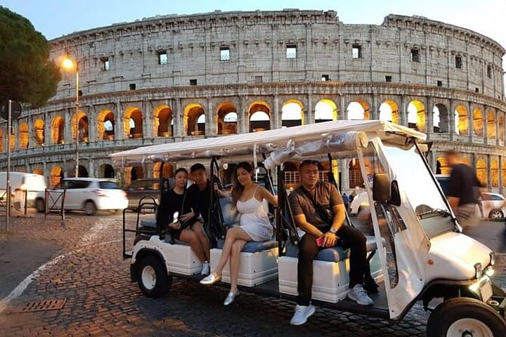 Panoramic Rome by Night Golf Cart Tour with Prosecco & Pick-Up