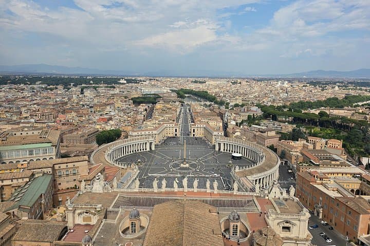 Vatican City: St. Peter's Basilica and Papal Tombs Guided Tour