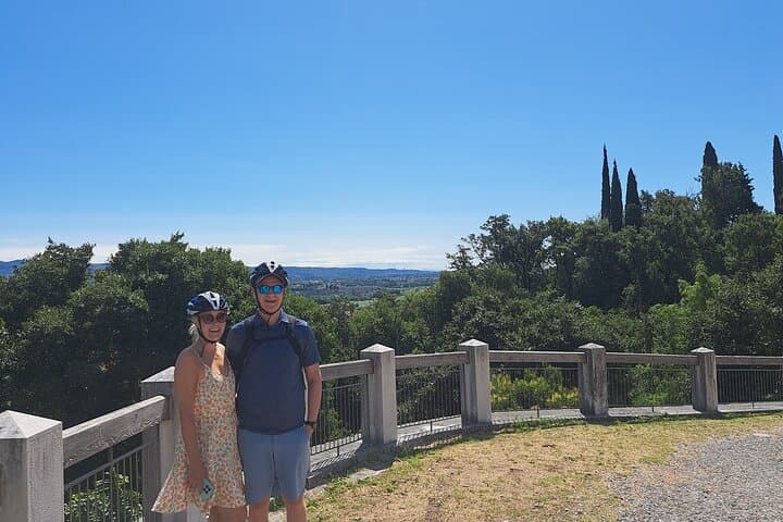 E-Bike Tour and Wine Tasting from Bardolino