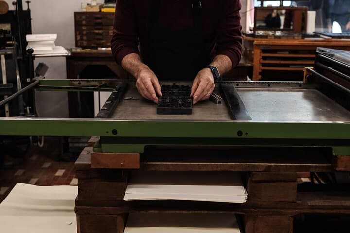 Print Workshop in Venice with Wooden Typography