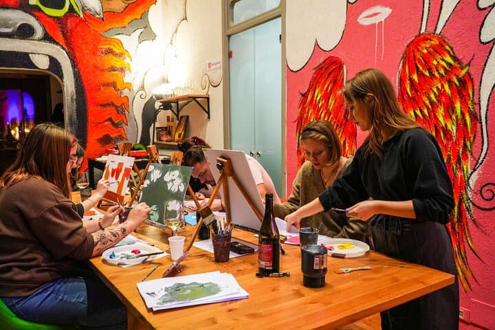Afternoon Paint & Sip Experience in Piazza Navona