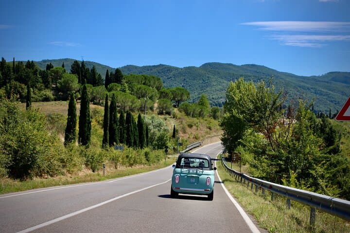 Florence Chianti Vespa Tour with Wine Tasting & Meal