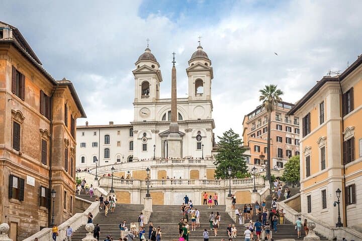 Explore Rome by Golf Cart with Professional Tour Guide