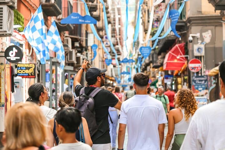 Walking tour in the historical centre
