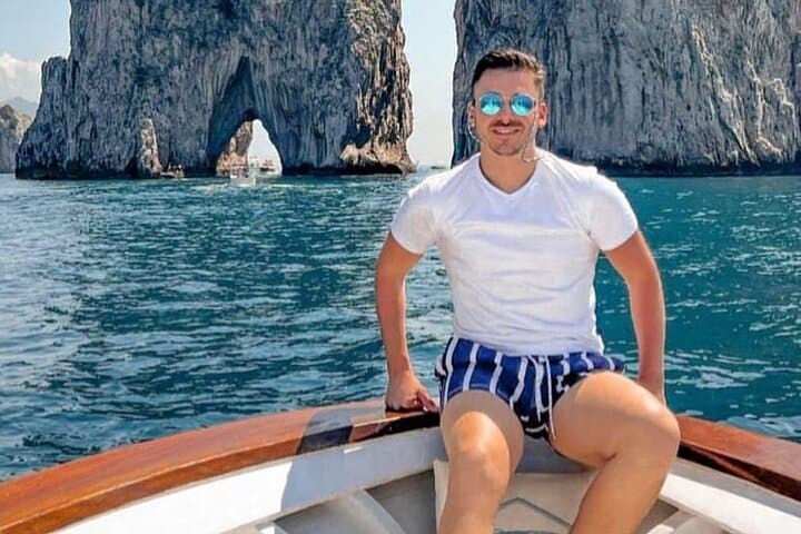 Private Island of Capri by Boat