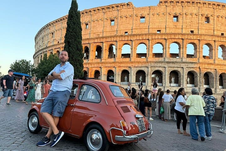 Rome in a Vintage Fiat 500, La Dolce Vita Photo Experience