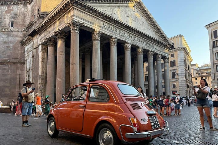 Rome in a Vintage Fiat 500, La Dolce Vita Photo Experience