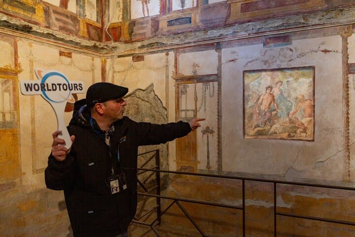 Naples: Pompeii & Herculaneum Day Trip – Small Group Tour