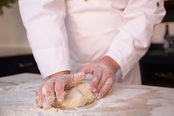 Cooking Class + Wine Tasting at a Vineyard Estate (4-Course Meal)