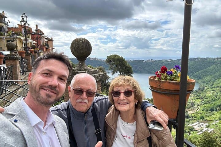 Pompeii and Mount Vesuvius Day Trip from Rome with Lunch