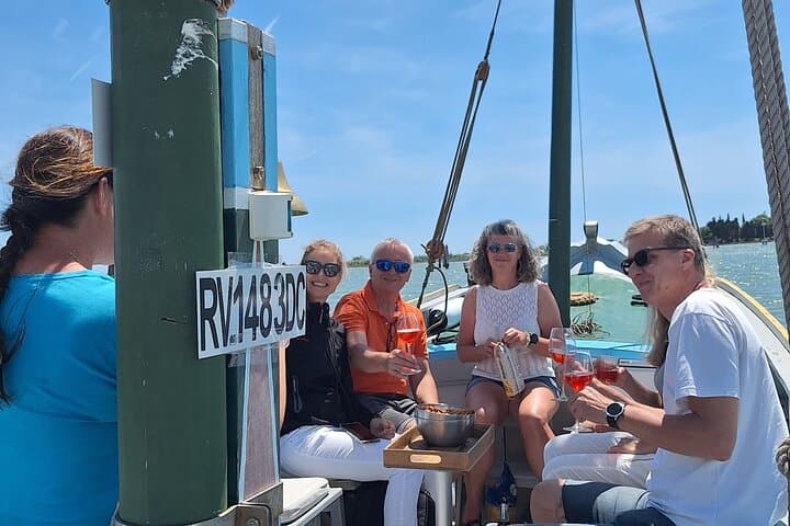 Shared 4hr Venice Classic Bragozzo Boat Tour
