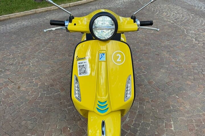 Sorrento Rental Scooter Vespa