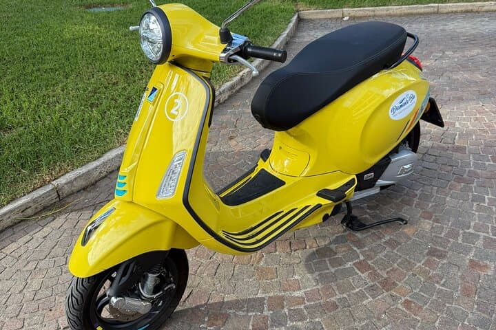 Sorrento Rental Scooter Vespa