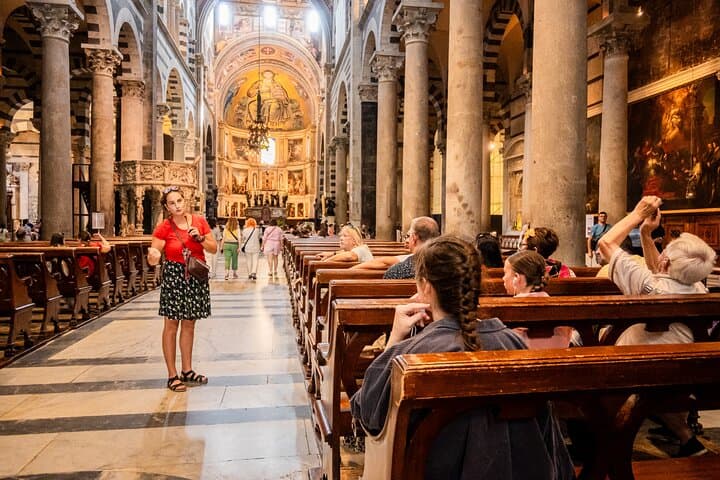 Square of Miracles guided tour with Leaning Tower ticket (option)
