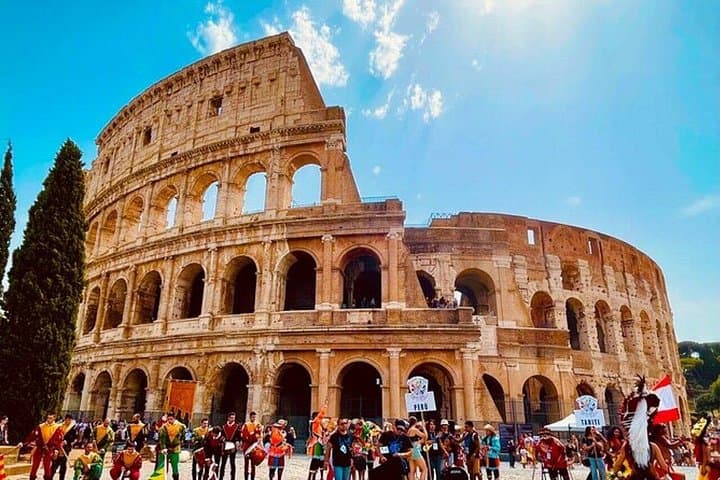Guided Tour of the Colosseum, Roman Forum, and Palatine Hill