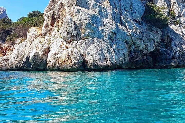 Alghero Kayak Tour in Porto Conte Park with Aperitif