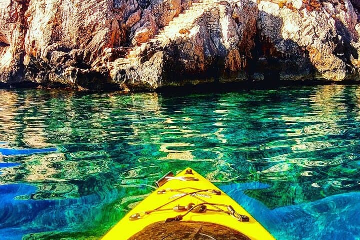 Alghero Kayak Tour in Porto Conte Park with Aperitif
