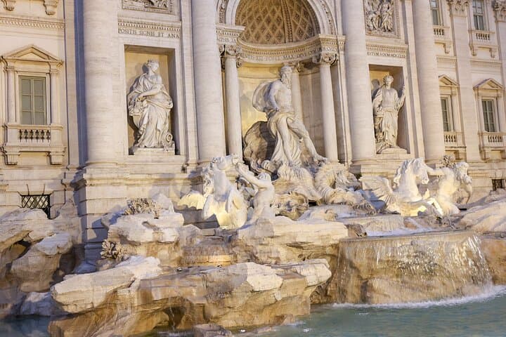 Rome: Trevi Fountain & Vicus Caprarius City of Water Tour
