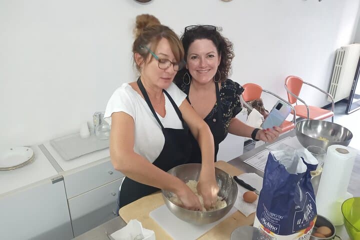 6-Day Learn to Cook on a Budget Getaway in Tuscany