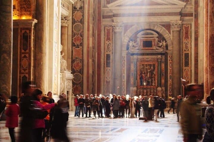 Private St. Peter’s Basilica Tour Dome Climb and Papal Tombs