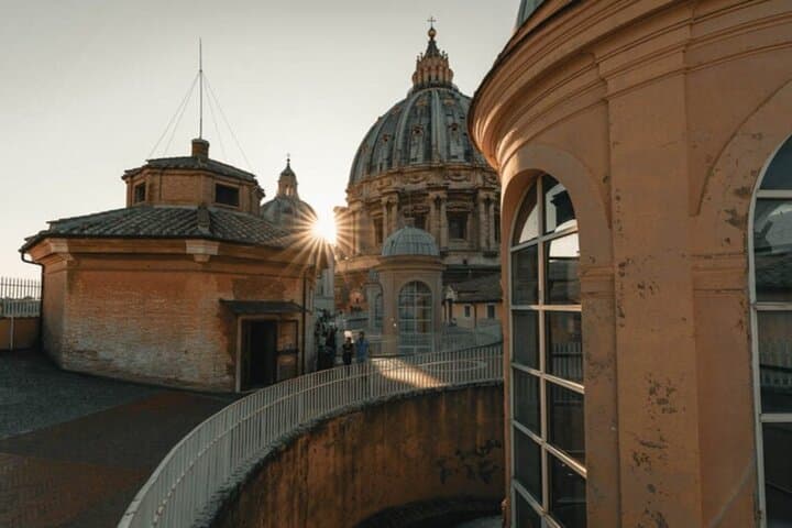 Private St. Peter’s Basilica Tour Dome Climb and Papal Tombs