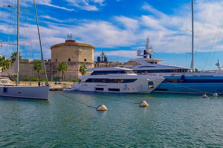 Transfer from Civitavecchia Port to Rome Fiumicino Airport