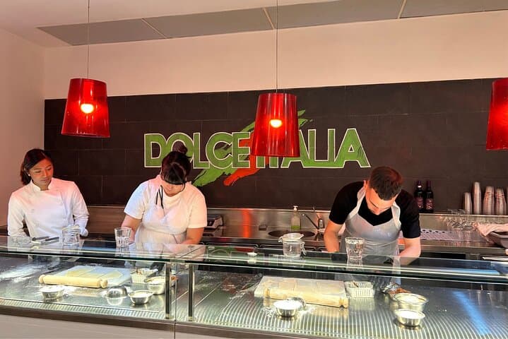 Rome: Lasagna, Fettuccine Pasta and Tiramisu Cooking Class