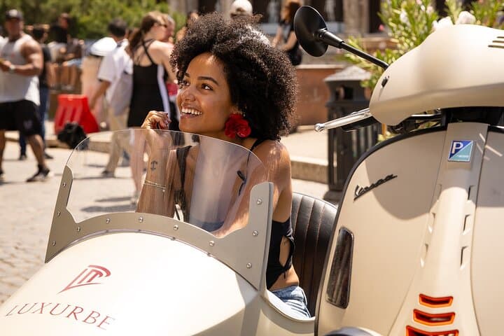 Vespa Sidecar Tour: Highlights of Rome