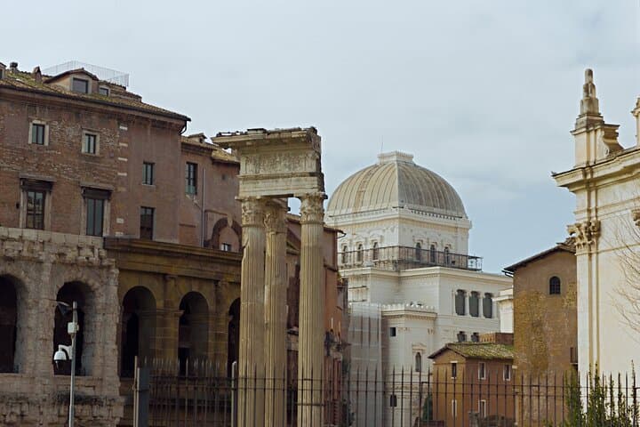 E-Tuk Tour Express Highlights of Rome
