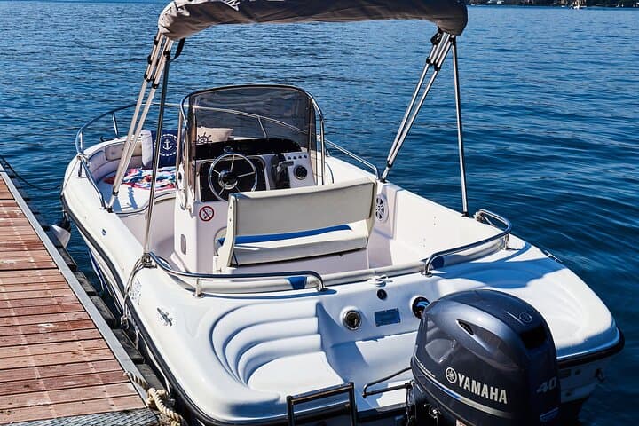 Self Drive Boat Lake Como - No License - Sunshade