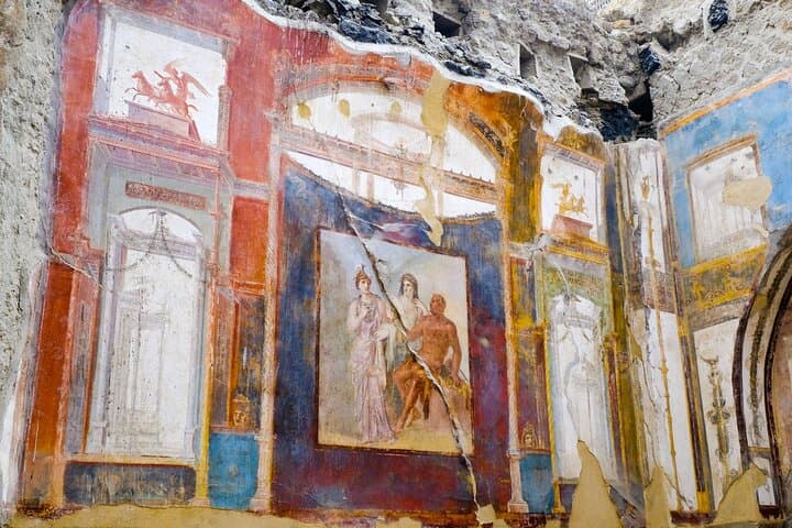 Naples City Pass with Pompeii, Underground & Street Food Tour