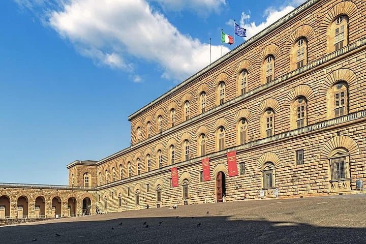Florence 2-Hour Walking Tour with Expert Guide and Wine Window