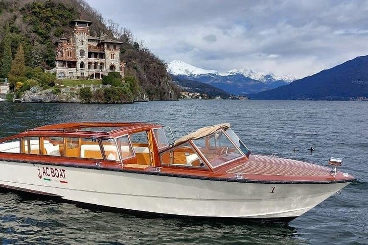 Shared Tour of Lake Como with Venetian Limousine 1 Hour