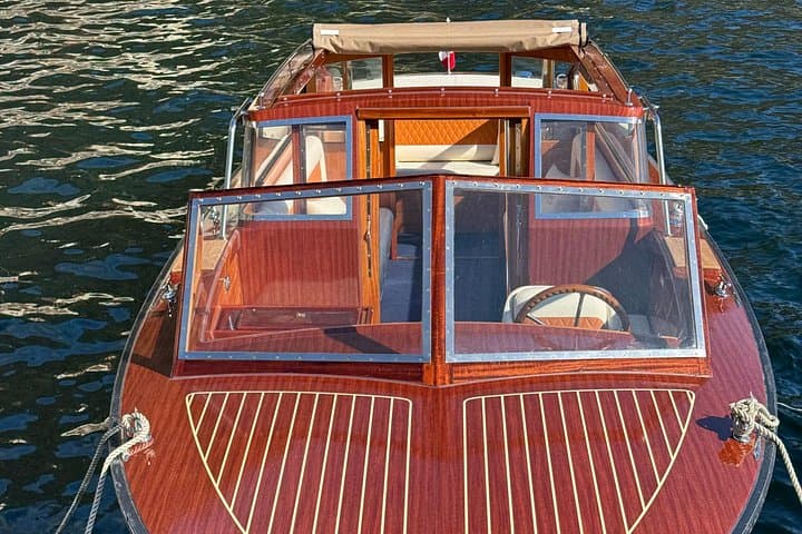 1h Private Boat Tour DA Menaggio on Lake Como