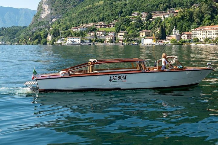 1h Private Boat Tour DA Menaggio on Lake Como