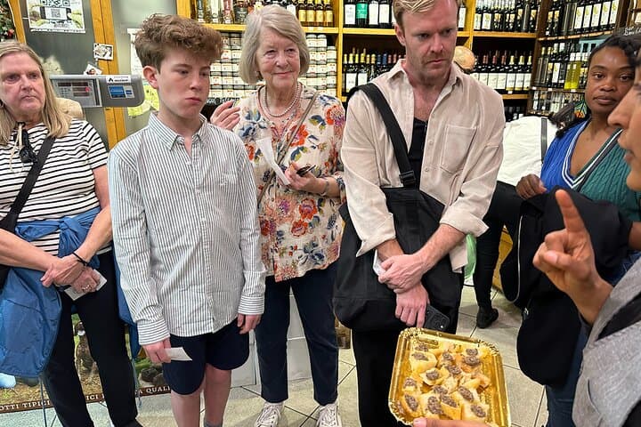 Bites of Florence Street Food Tour and Guided Sightseeing