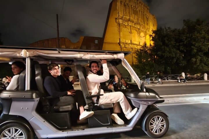 Private 3H Panoramic Golf Cart Tour of Rome with Pick-Up Included