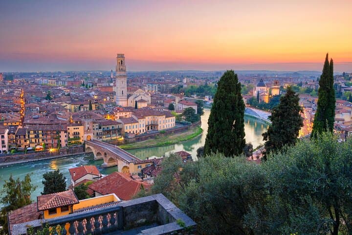 Verona Private Walking Tour with a Local