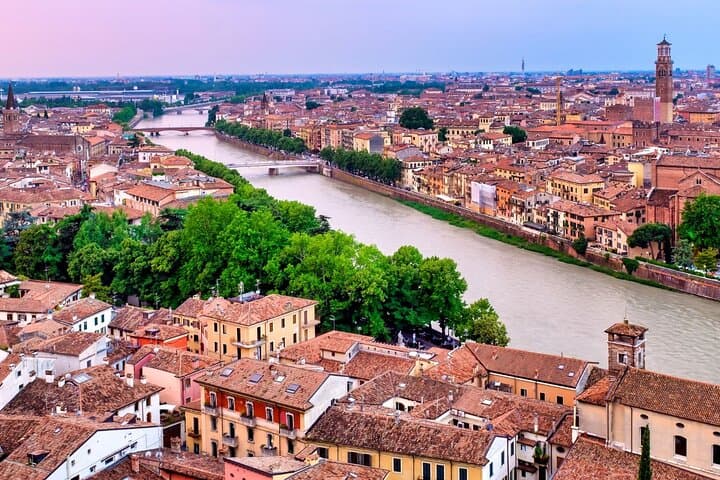 Verona Private Walking Tour with a Local
