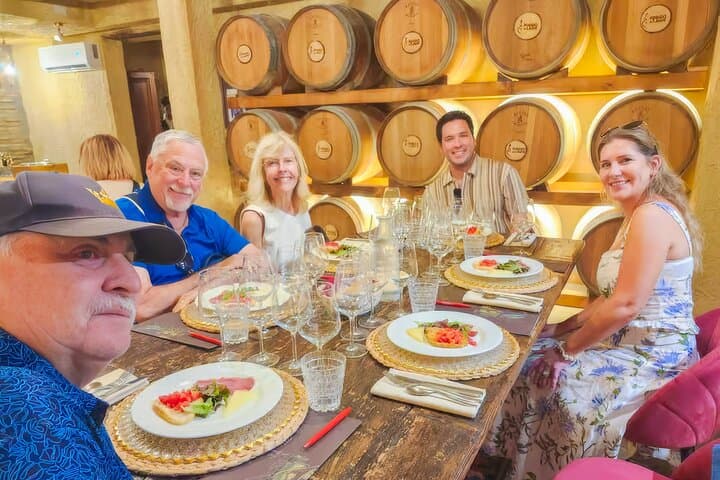 San Gimignano, Chianti, and Montalcino Day Trip from Siena