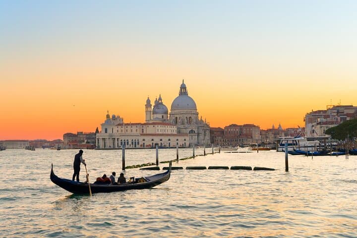 Venice Full day Excursion by Minivan