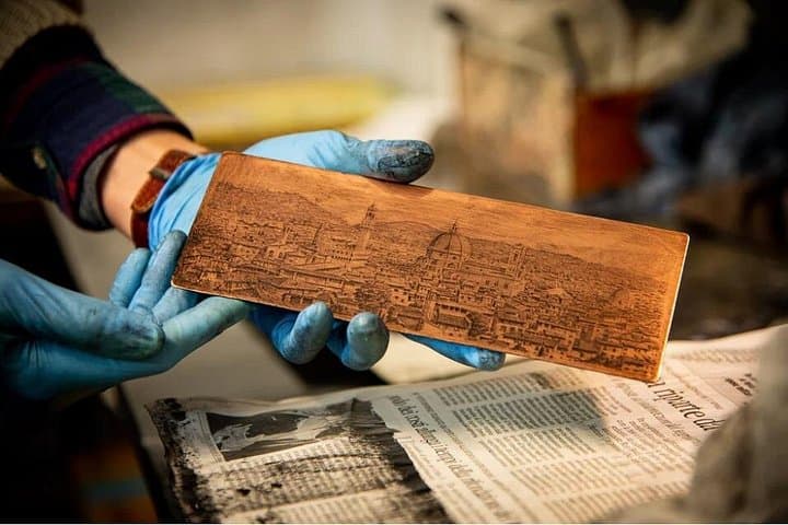Etching Workshop Experience with Local Craftsman in Florence