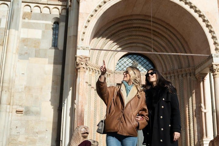 Small Group Walking Tour of Modena