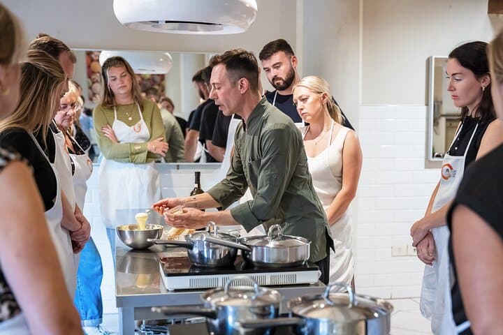 Florence Cooking Course with Historic Local Market Visit