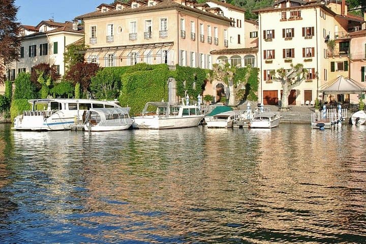 Villa del Balbianello Shared Boat Tour with Tickets from Bellagio