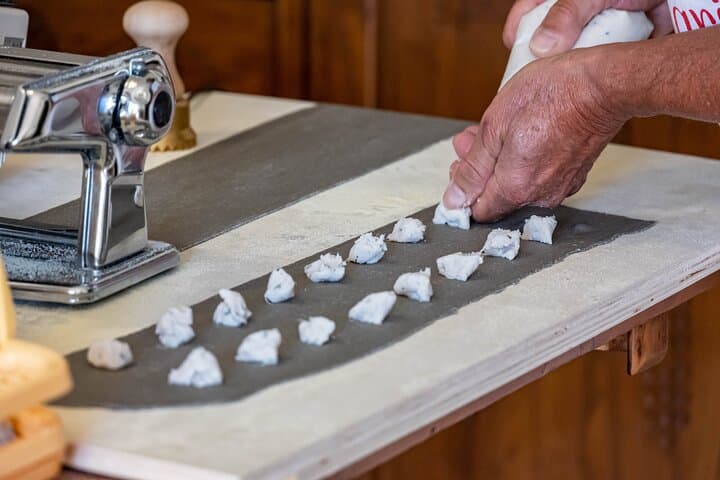 Pasta and Tiramisu Class in Arzachena Local Home