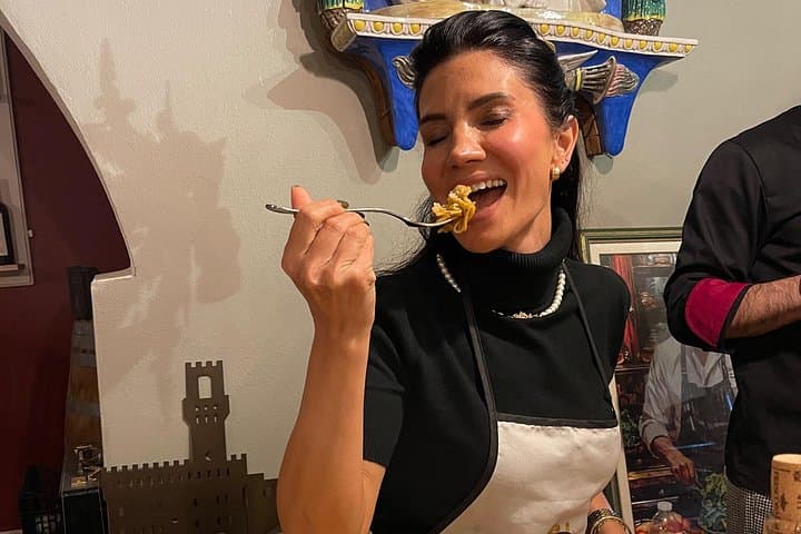 Fresh Pasta Class in Florence with unlimited Wine
