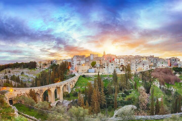 Murgia Tour : Gravina, Altamura and Trani by bus with tasting