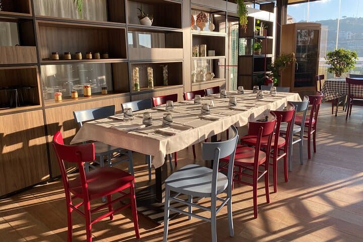 Sorrento: Pasta and Tiramisu Cooking Class with Lunch and Wine